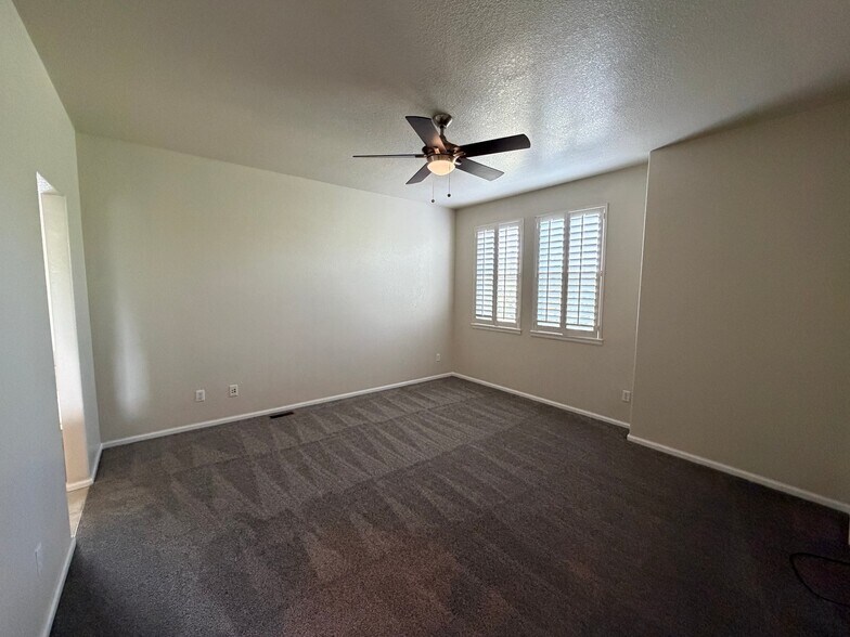 Building Photo - 5162 Southern Cross Ln