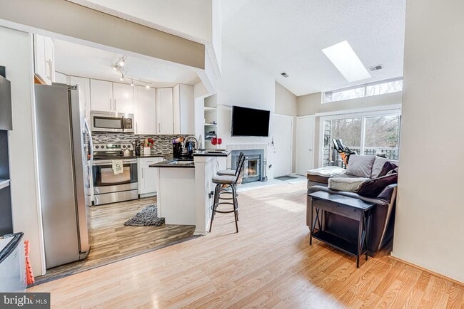 Building Photo - 11741 Summerchase Cir