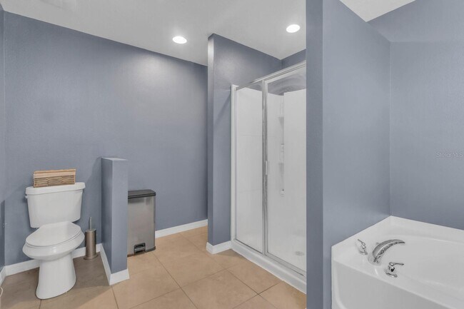 Building Photo - 1930 Kettle Creek Dr