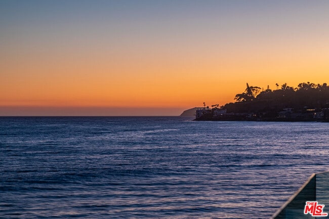 Building Photo - 26050 Pacific Coast Hwy