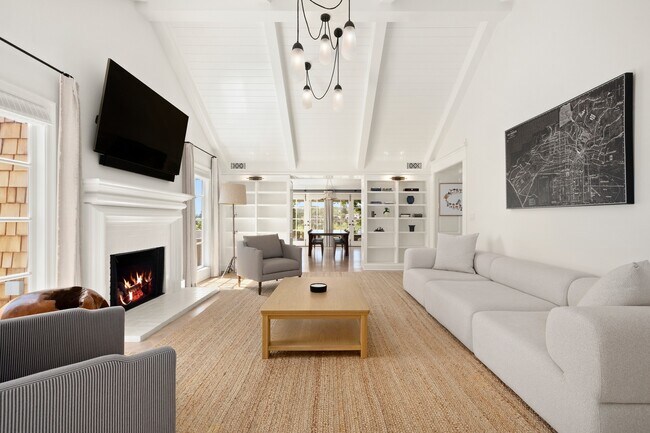 Building Photo - 521 Spoleto Dr