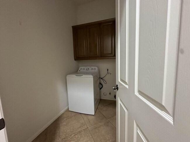 Building Photo - 13 Vista Mirage Way