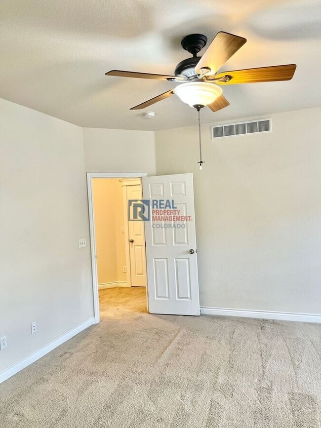 Building Photo - 4337 W 118th Way