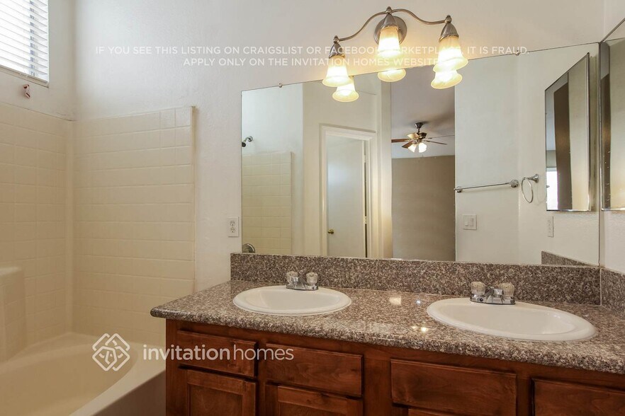 Building Photo - 1803 N 88th Ave