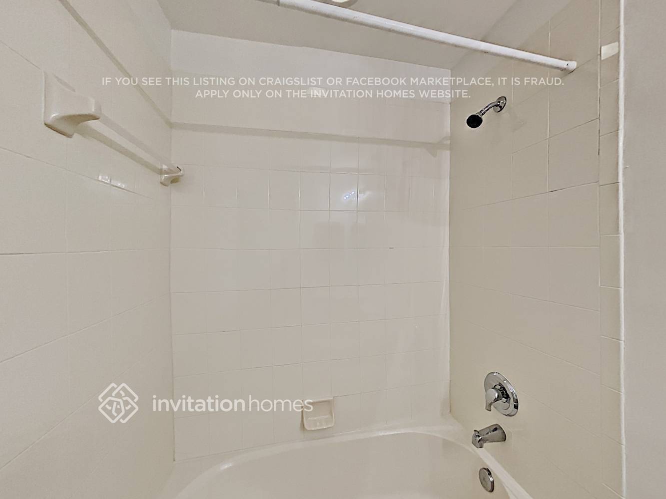 Building Photo - 4720 SW 163rd Ave