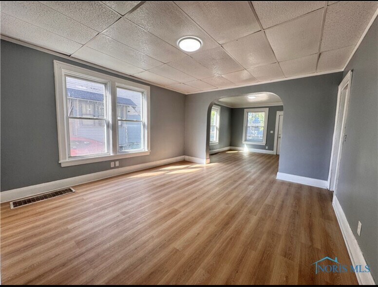 Building Photo - 949 Forsythe St