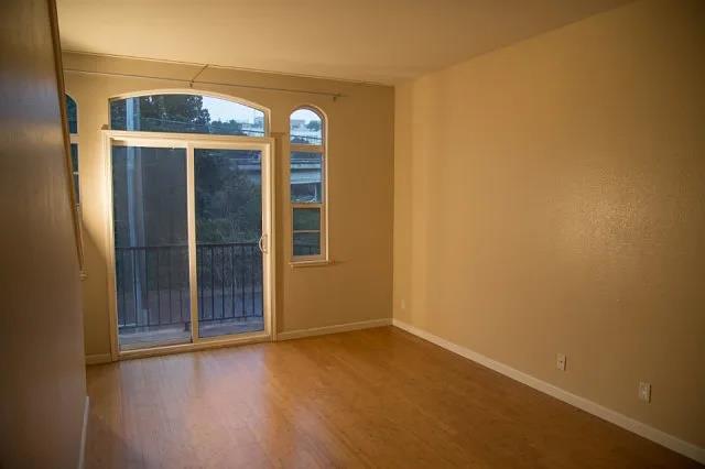Building Photo - 400 Alemany Blvd