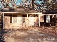 Building Photo - 174 Hummingbird Ave