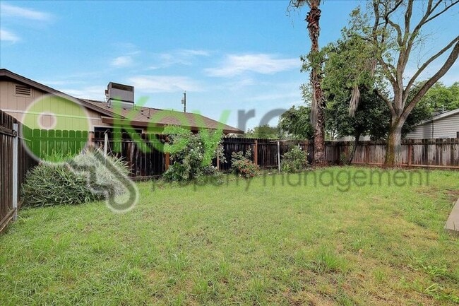 Building Photo - 3540 Grant Park Dr