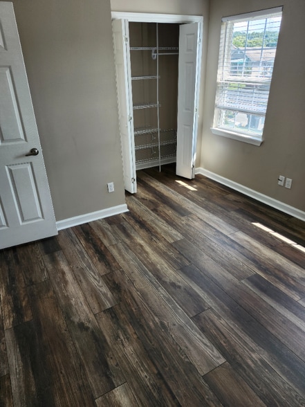 Building Photo - 219 Hunter Hills Cir