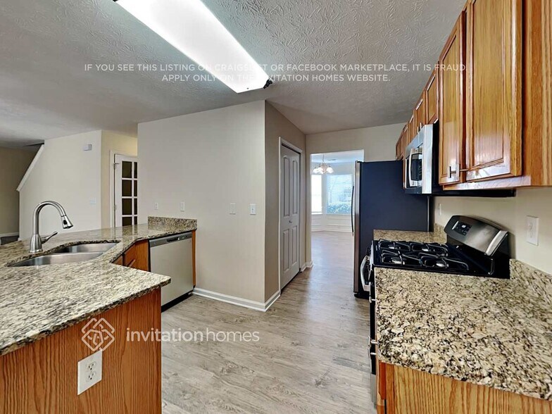 Building Photo - 4555 Duron Pl