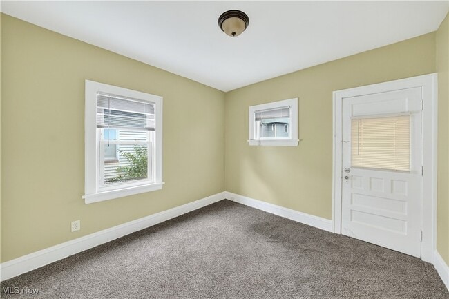 Building Photo - 4200 Cullen Dr