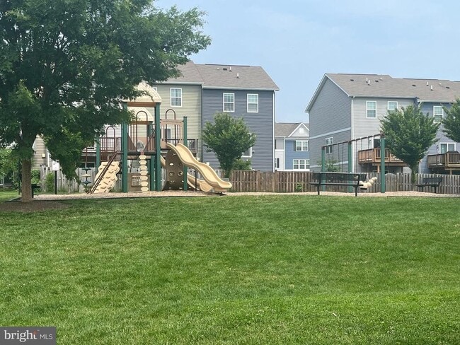 Building Photo - 178 Magellan Dr