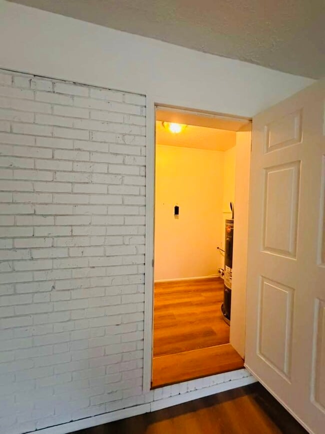 Building Photo - 1692 Kinglet Rd