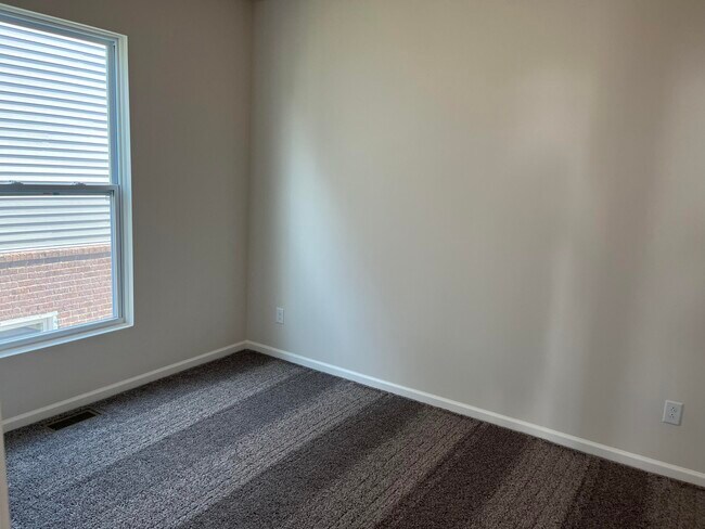 Building Photo - 3494 Park Creek Ln