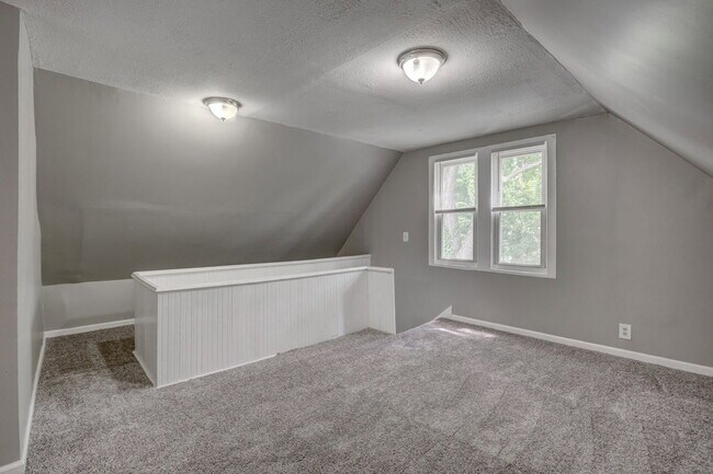 Building Photo - 1214 Iliff Ave