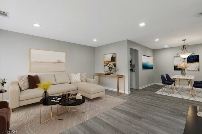 Building Photo - 3505 French Dr