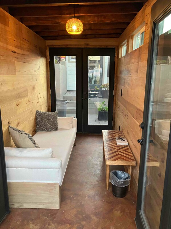 Building Photo - 705 Center Ct