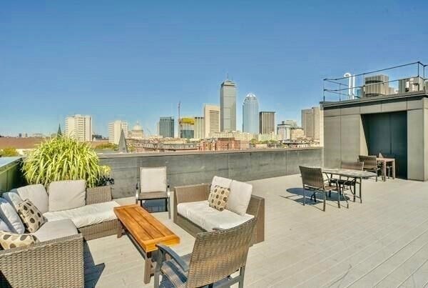 Building Photo - 257 Northampton St