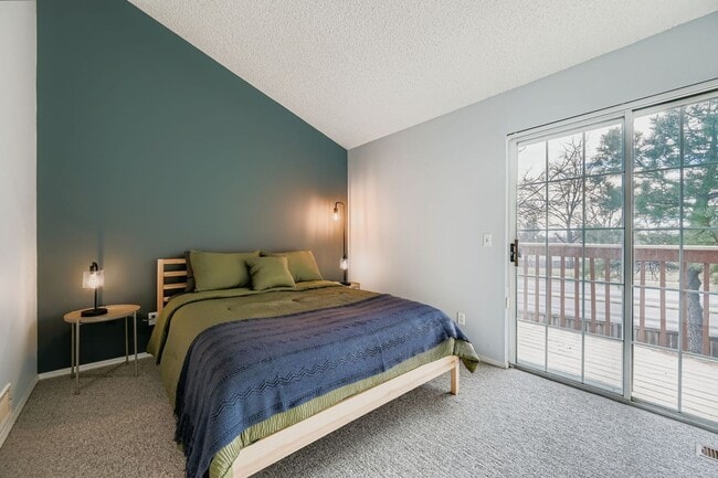 Building Photo - Cozy Furnished Home in Quiet Louisville Neighborhood