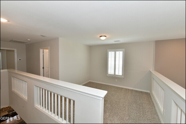 Building Photo - 6933 Copper Town Dr