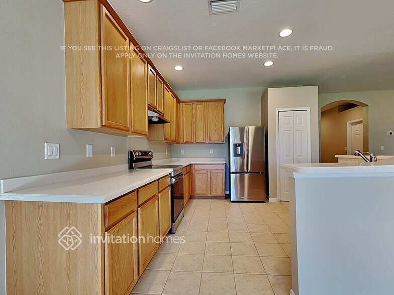 Building Photo - 1117 Emerald Hill Way