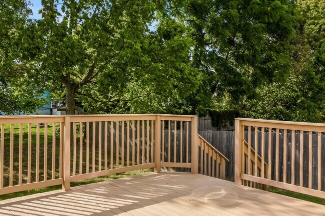 Building Photo - 3323 Retriever Rd