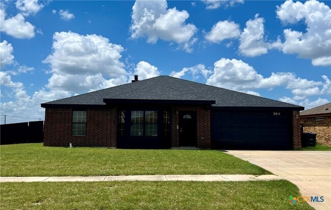 Primary Photo - 3611 Selena Dr