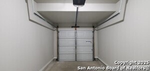 Building Photo - 16926 Spirit Brk