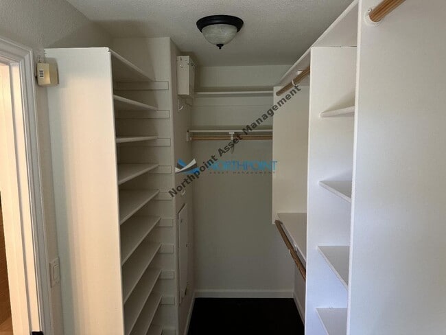 Building Photo - 4BR/3BA w/ Solar + Downstairs Bed/Bath in Whitney Oaks