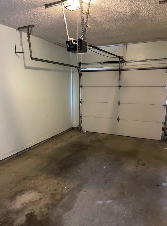 Building Photo - Charming 2 Bedroom, 2 Bath Home in Decatur, AL! MOVE IN SPECIAL!