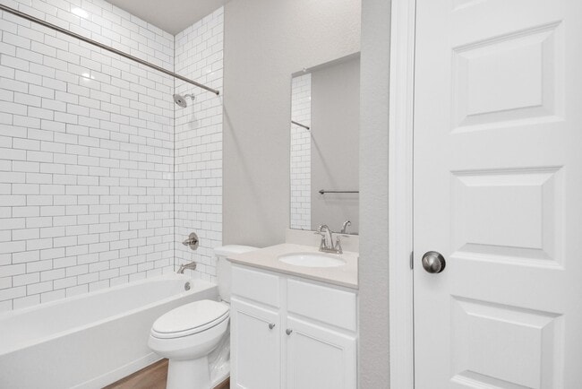 Building Photo - 4622 Seagrass Knoll Dr