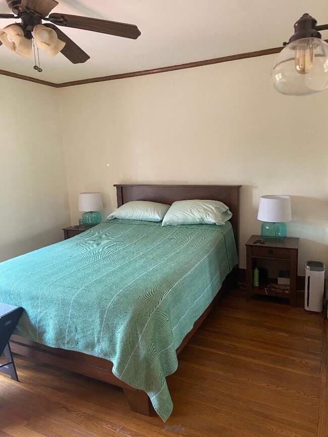 Building Photo - 1618 Micheltorena St