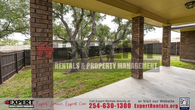 Building Photo - Elegant Corner-Lot Retreat with Upgraded F...