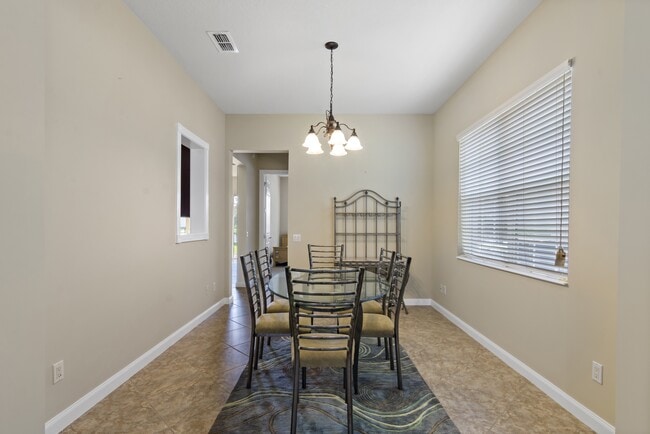 Building Photo - 7960 Esta Ln