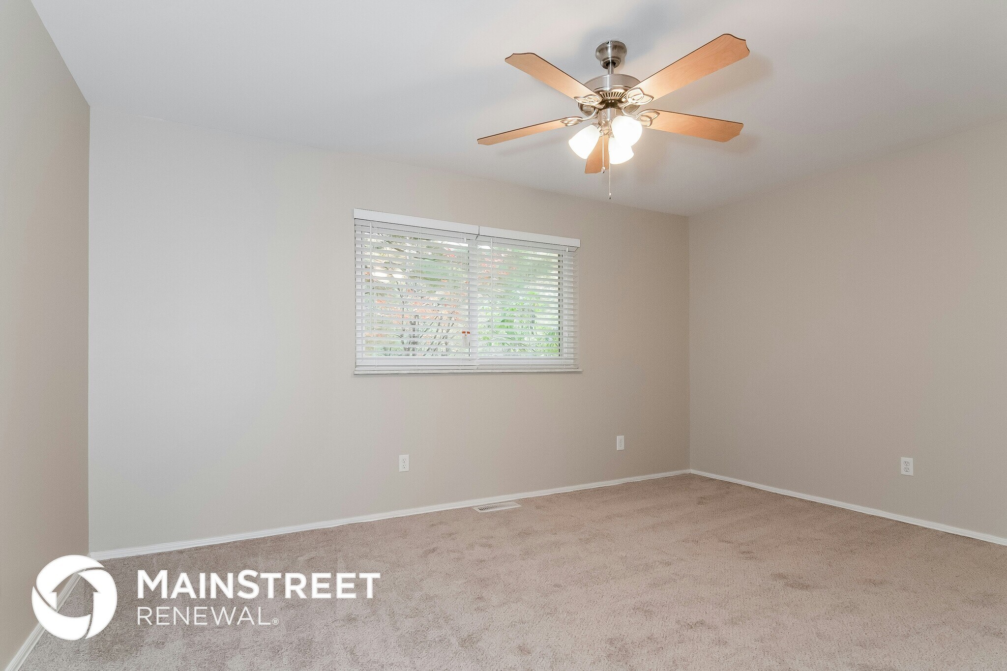 Building Photo - 6922 Parc Charlene Dr