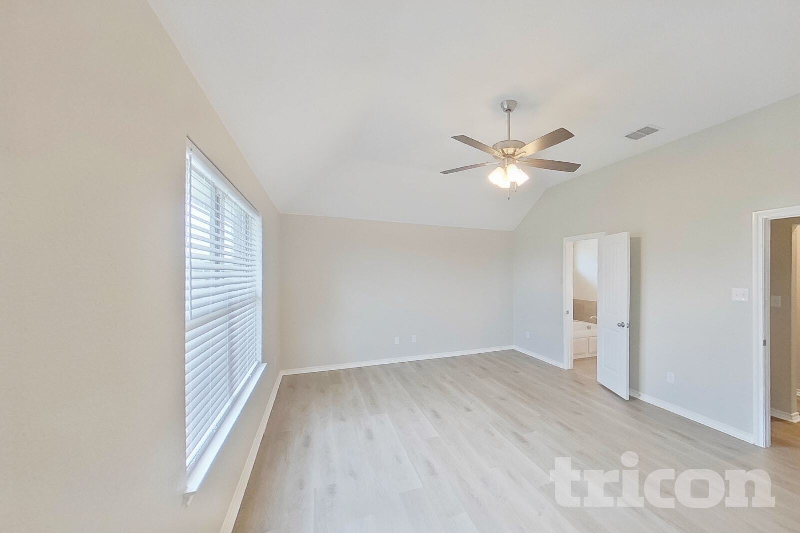 Building Photo - 523 Long Prairie Dr