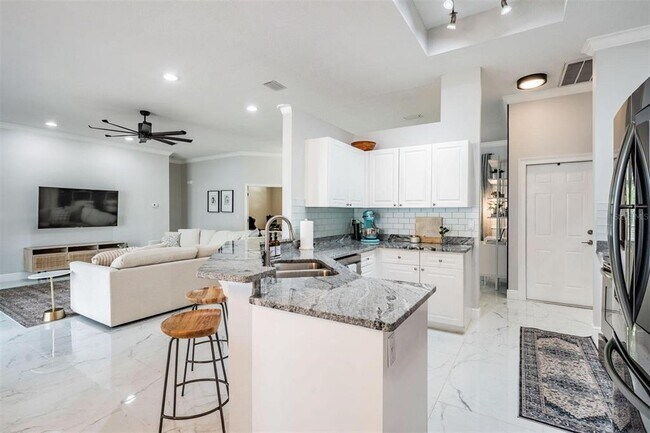 Building Photo - 28335 Glade Fern Ct