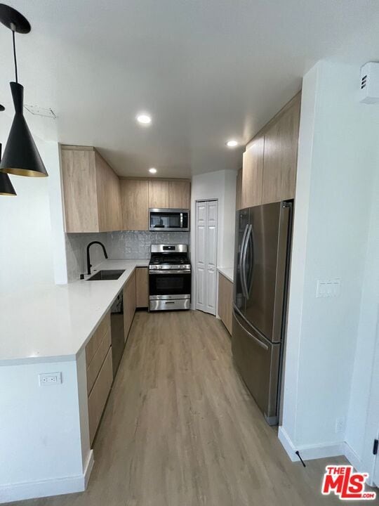 Building Photo - 11748 Dorothy St