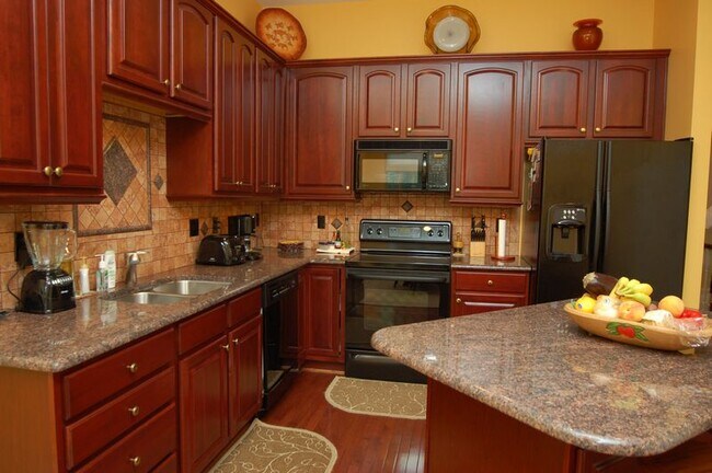 Building Photo - 8336 Verbena Ln