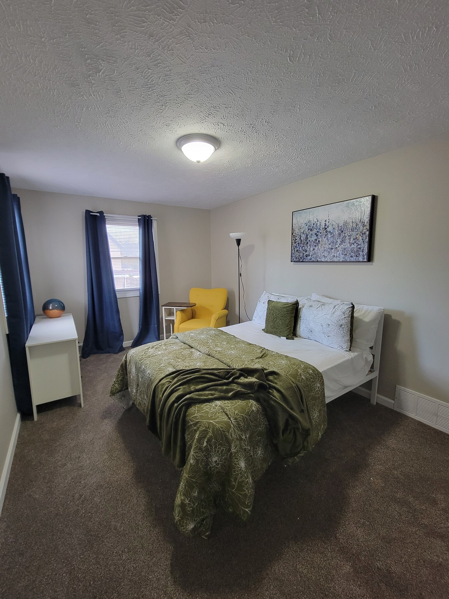 1st Bedroom- 2nd Floor - 257 Hague St