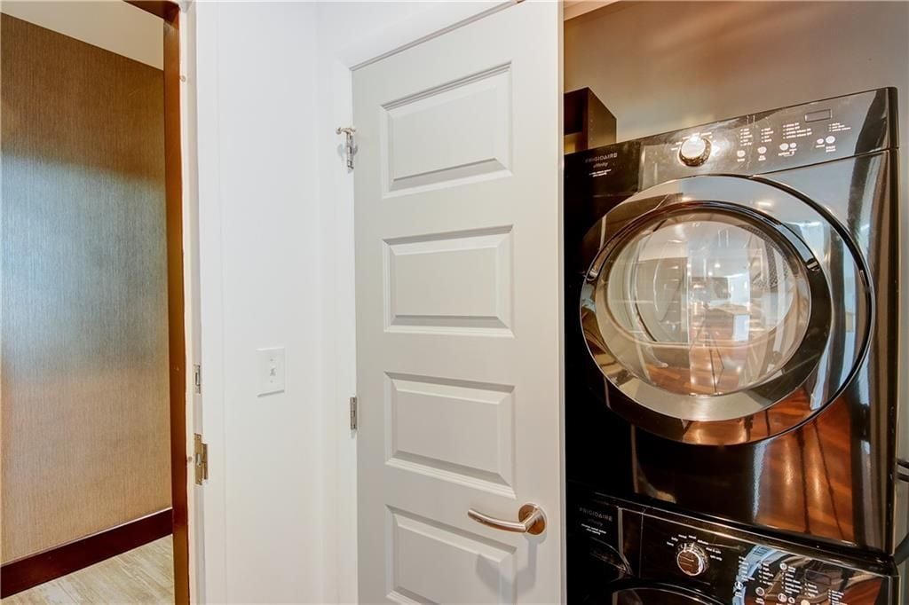 Building Photo - 1080 Peachtree St NE