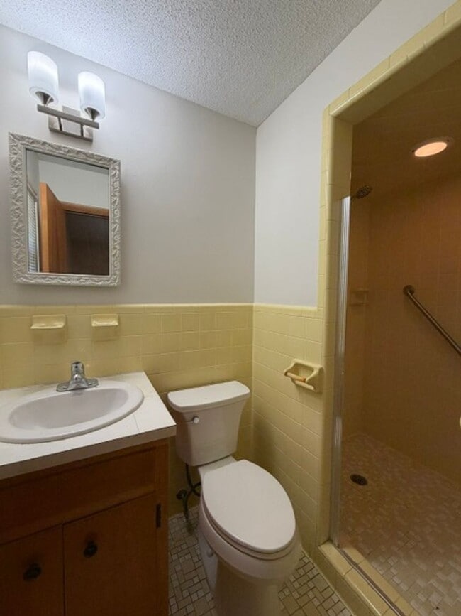 Building Photo - 3712 NC-751