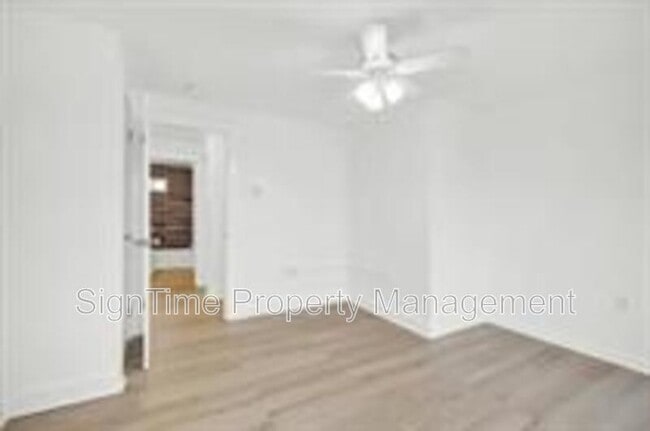 Building Photo - 185-199 Berkson Avenue - 193