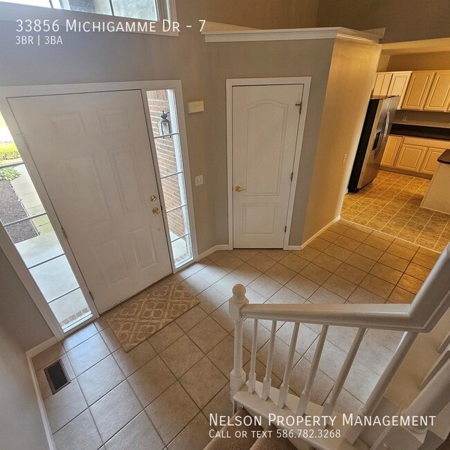 Building Photo - 33856 Michigamme Dr