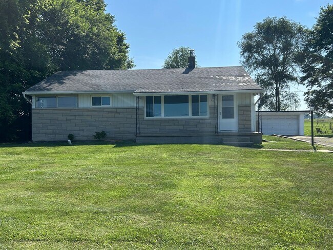 Primary Photo - Cambridge City! Updated 3 Bedroom 1 Bathro...