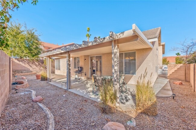 Building Photo - 2317 Tilden Way