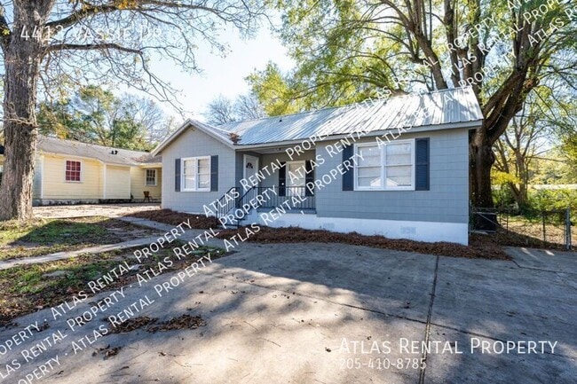 Building Photo - 4413 Vassie Dr