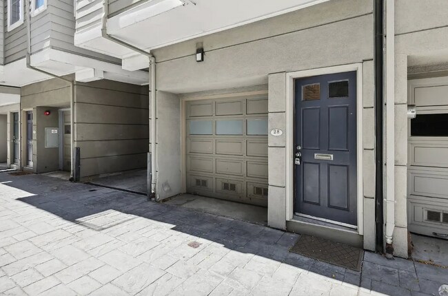 Building Photo - 28 Jennifer Pl