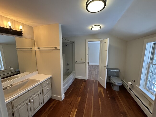 Building Photo - 618 Shearer Hill Rd